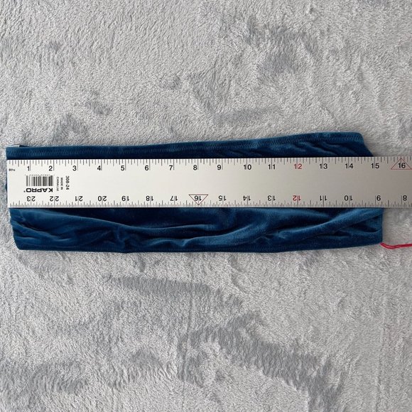 SOLID & STRIPED The Annabelle Velvet Bandeau Bikini Top Size Large.Aqua NWT 0099 - Picture 3 of 8